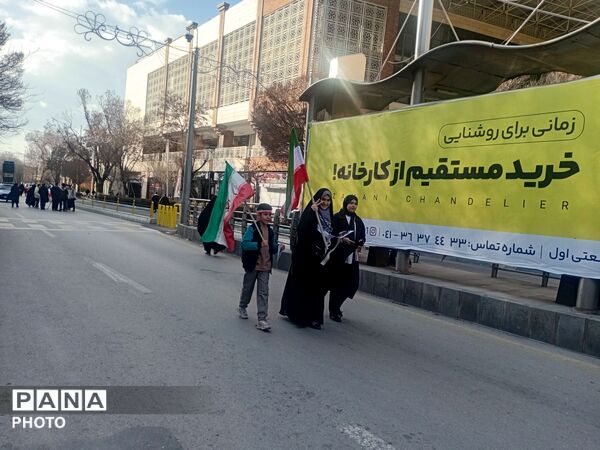 لبیک دهه‌نودی‌های تبریز به سیدمجتبی