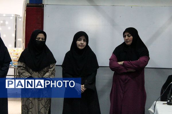 اولین جلسه عمومی انجمن اولیا و مربیان دبیرستان دخترانه شاهد غرویان (وکیلی22)