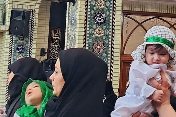 همایش عظیم شیرخوارگان حسینی  در حسینیه اعظم محله جیلارد شهرستان  دماوند 