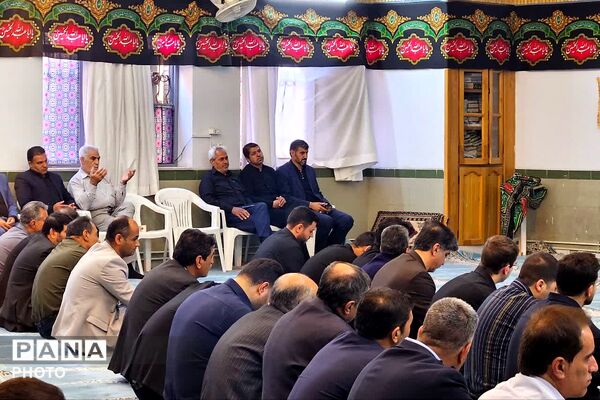 دومین روز از آیین سوگواری سالار شهیدان در اداره‌کل آموزش‌وپرورش فارس