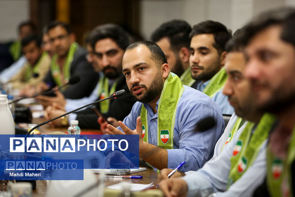 دوره آموزشی تربیت مدرس پیرامید و نظم گروهی