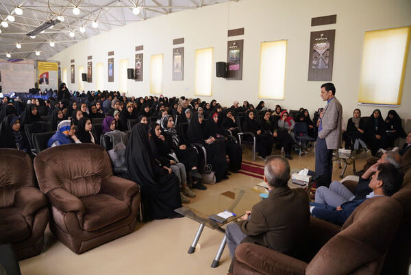 اردوی دانشجویان جدیدالورود دانشگاه قم در کاشان و مشهد اردهال
