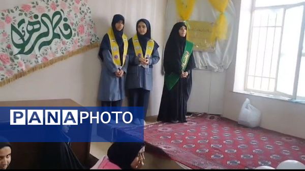 جشن روز مادر و ولادت حضرت زهرا (س) در دبیرستان شاهد تکتم ناحیه ۳