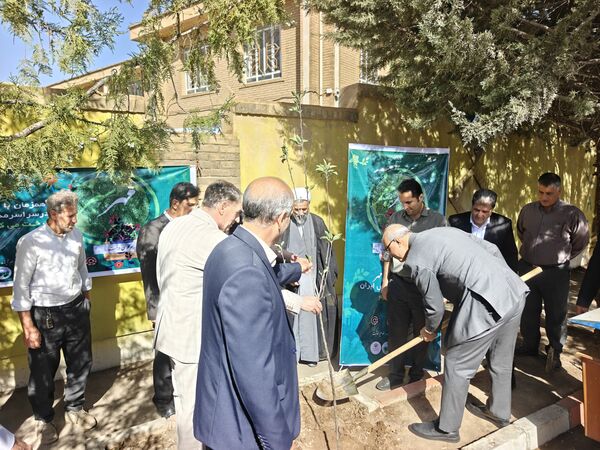 زنگ آغاز سال تحصیلی در مدارس کرمانشاه