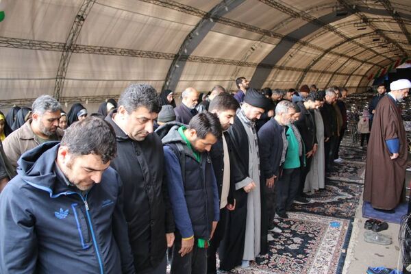 شادپیمایی خانوادگی جشن نیمه شعبان در قم