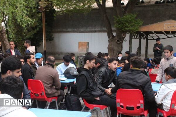 پاتوق نوجوان مبارز پسران نوجوان شهرستان بجنورد