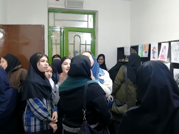جشنواره ماها در دبیرستان میثاق منطقه تبادکان مشهد