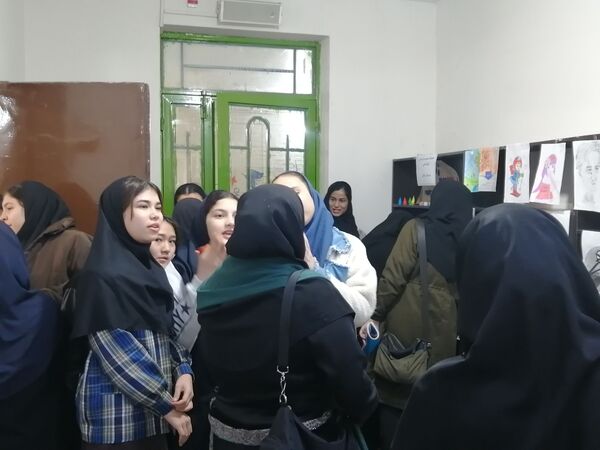 جشنواره ماها در دبیرستان میثاق منطقه تبادکان مشهد