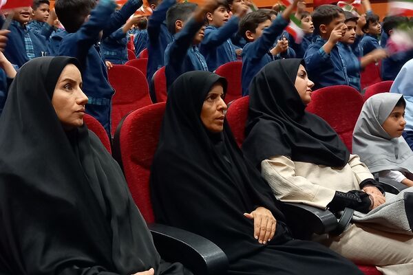 محفل انس با قرآن کریم در سالن سجادیه بهارستان‌2