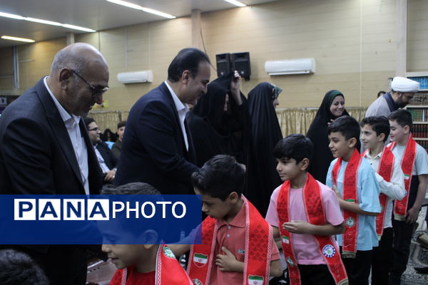 رونمایی از سرود سازمان دانش‌آموزی یزد با حضور نماینده ولی فقیه در یزد