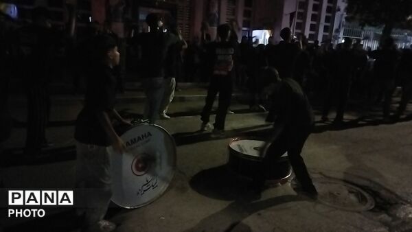 گذری بر فعالیت هیئت جواد الائمه شهرستان نیشابور در شب عاشورا 