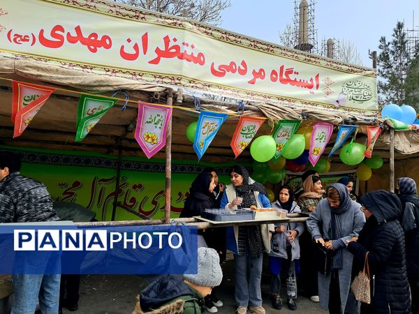 همدلی و شادی در روز ولادت امام زمان (عج) در ملارد 