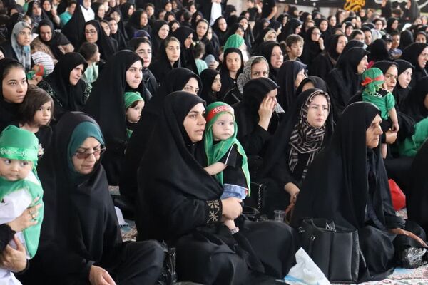 همایش شیرخوارگان حسینی در دلیجان؛ تجلی عهد مادران با قیام عاشورا