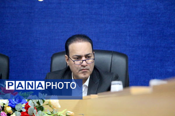 نشست شورای سازمان دانش‌آموزی استان یزد