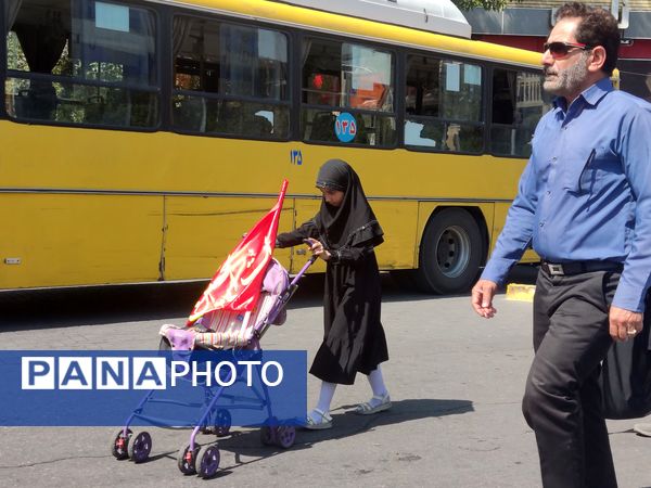 مراسم پیاده‌روی و عزاداری دلدادگان اربعین در شیراز