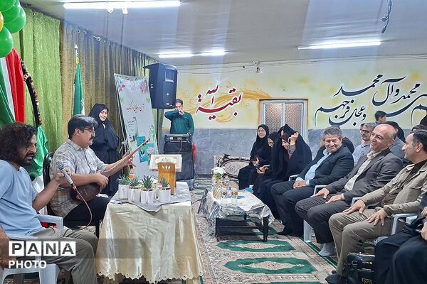 برگزاری مراسم هفته پیوند اولیا و مربیان در دبستان فردوسی(فرهنگیان)