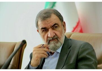 تاکیدات رهبر انقلاب برای همه یک راهبرد روشن و غیرقابل تفسیر است