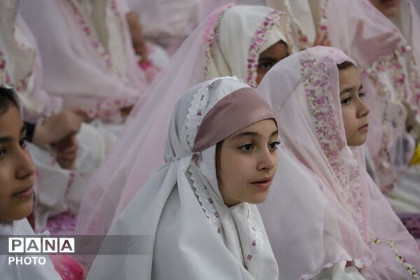 جشن فرشته‌ها، جشن بندگی 