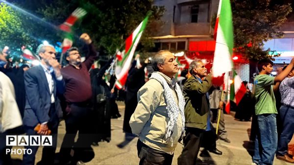 حضور میدانی، سن و سال نمیشناسد