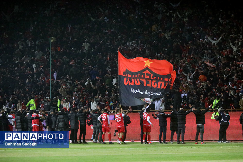 پیراهن پرسپولیس برای خیلی از بازیکنان تنگ شده است