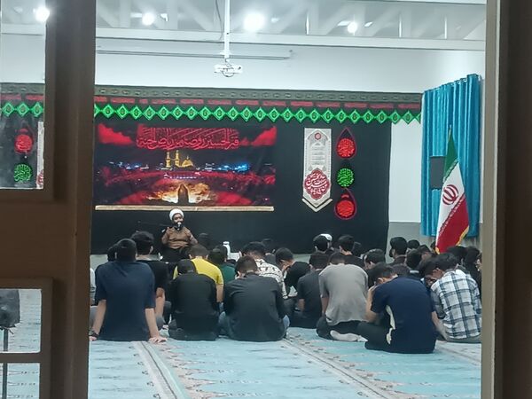 عزاداری دهه اول صفر در دبیرستان شهید بهشتی نیشابور 