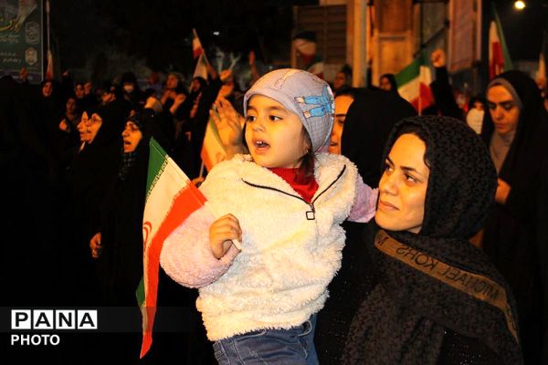 جلوه‌هایی از اتحاد و همبستگی ملی در اجتماعات شبانه مردم شهرستان قرچک