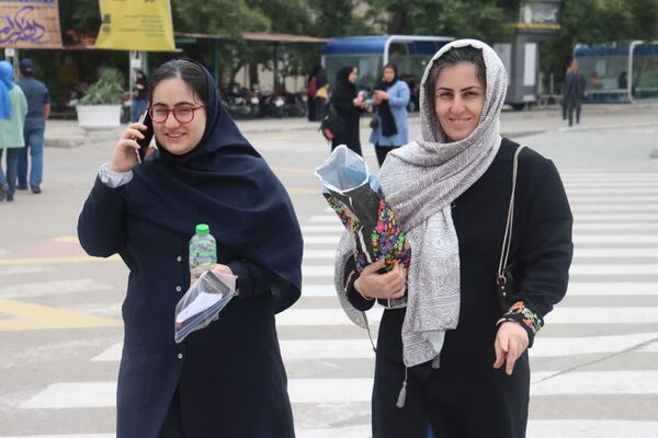 غوغای دانشگاه فردوسی مشهد در روز کنکور ۱۴۰۴