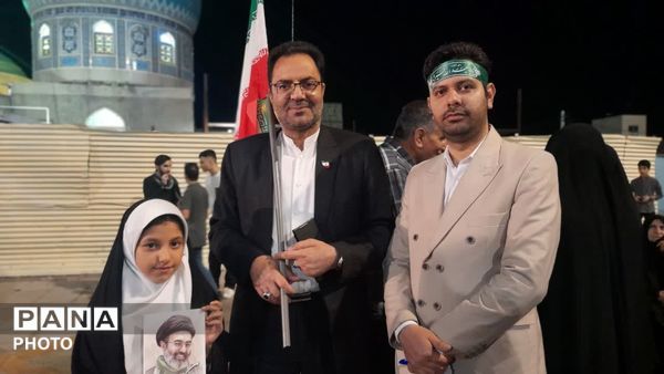 حضور حماسی مدارس قم در تجمعات شبانه آستان مقدس امامزاده موسی مبرقع(ع)