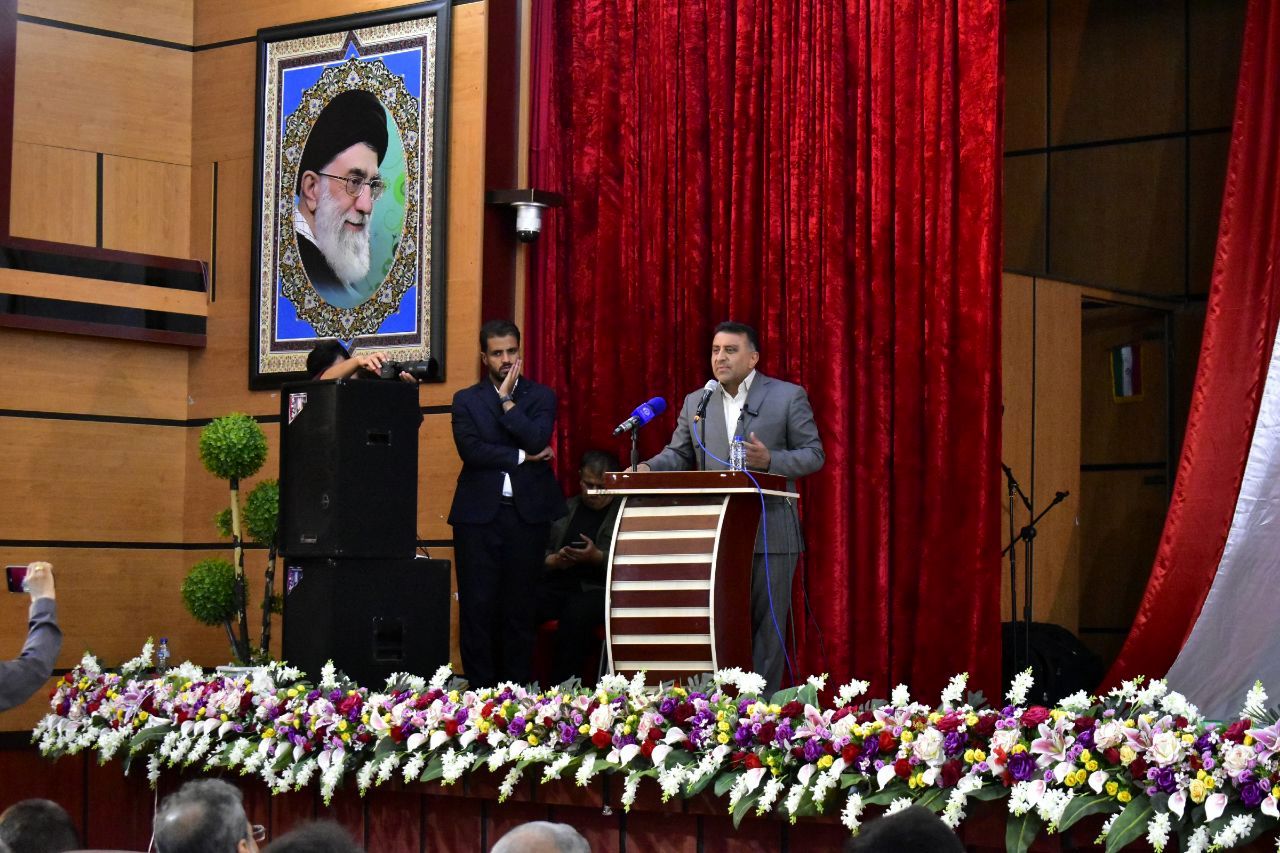 استانداردسازی شرایط کاری معلمان ضروری است