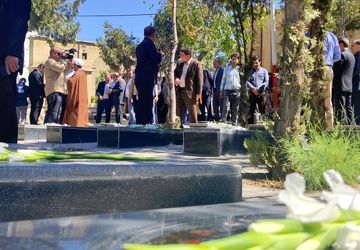 تجلی عشق و احترام به دلاوران وطن