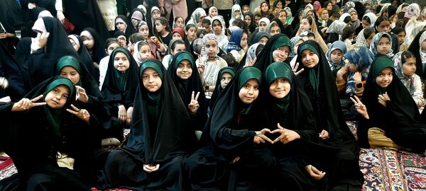 جشن باشکوه ولادت حضرت معصومه (س) و روز دختر در حسینیه ولی عصر (عج) در مشهد 
