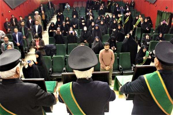 همایش مربیان تربیتی و مشاوران جهادی آموزش و پرورش قم
