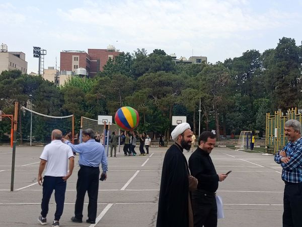 دورهمی آرمانی در  پایگاه‌های تابستانی