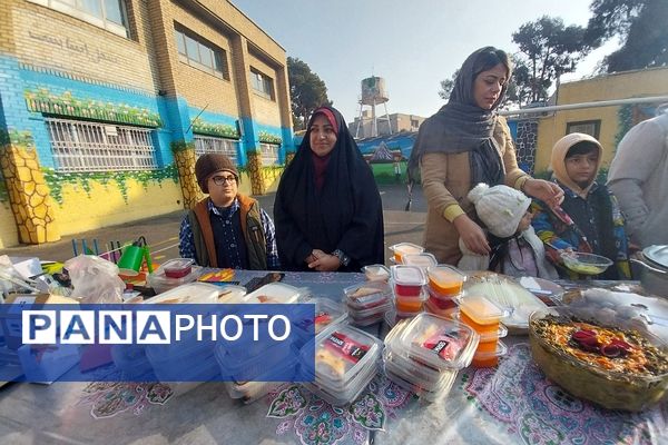 هفته پژوهش در دبستان هیأت امنایی قلنبر ناحیه 2 شهرری 