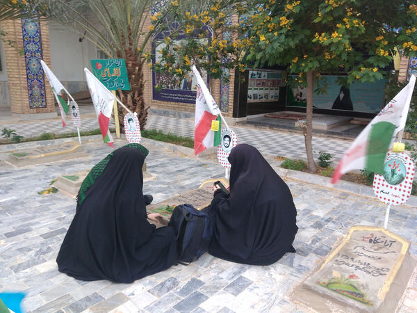 اردوی راهیان نور دختران دانش‌آموز قم