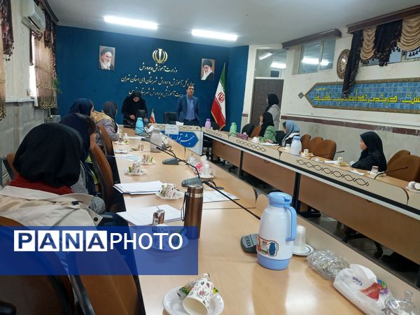 برگزاری مسابقه منطقه‌ای حافظ‌خوانی دانش‌آموزان متوسطه اول و دوم