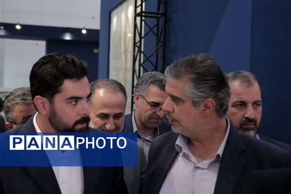 هفدهمین نمایشگاه بین‌المللی سنگ ایران در شهر نیم ور افتتاح شد