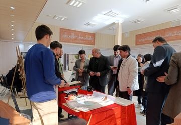 رویداد هنریپرسش مهر ریاست جمهوری با محوریت قناعت و صرفه جویی در کبودرآهنگ برگزار شد 