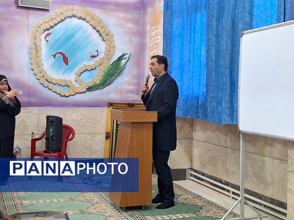 بازدید مدیرکل آموزش و پرورش استان اصفهان از مدرسه حضرت زینب (س) ناحیه ۴ (در طرح نماد)