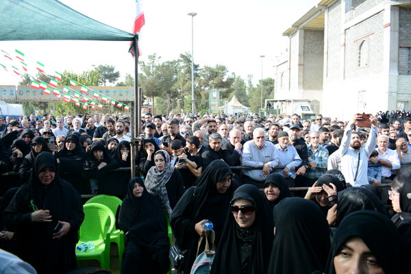 مراسم تشییع پیکر پاک شهید والامقام ابوالقاسم مهری در اسلامشهر