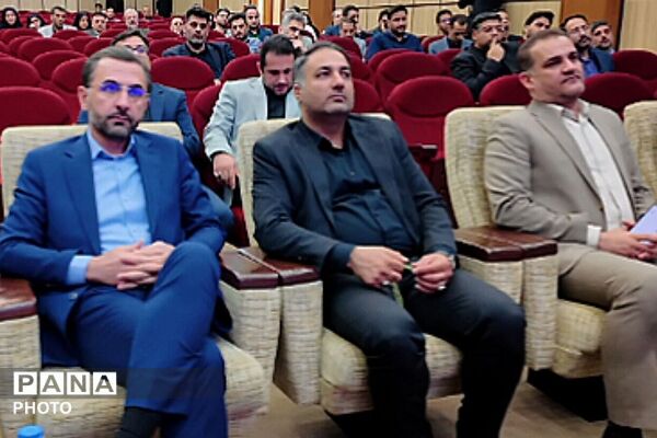 نکوداشت هفته پدافند غیر عامل در اداره کل آموزش و پرورش شهرستانهای تهران