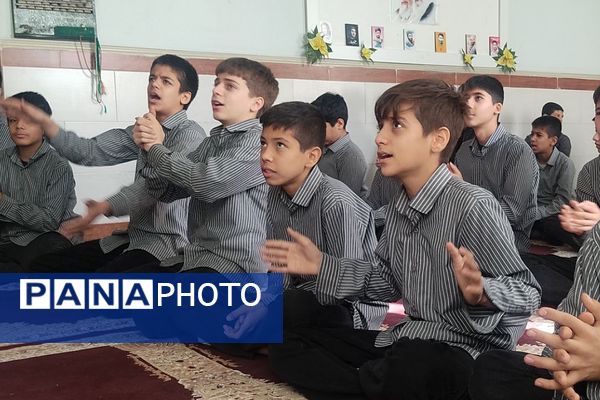 جشن میلاد حضرت فاطمه زهرا (س) در مدارس کهریزک 