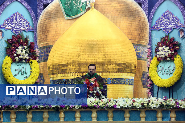 محفل کرسی ملی تلاوت نوجوانان فاطمی در حرم حضرت معصومه(س)