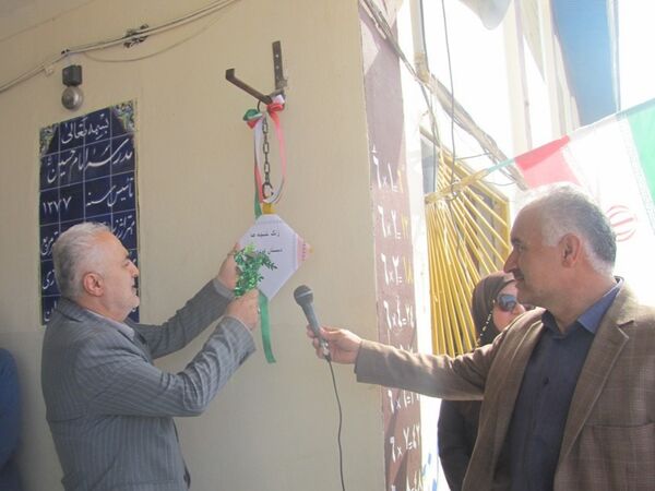 زنگ شکوفه‌ها در شهرستان عباس‌آباد به صدا درآمد