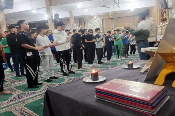 مراسم اعتکاف پسران آسمانی در مسجد علی ابن ابیطالب 