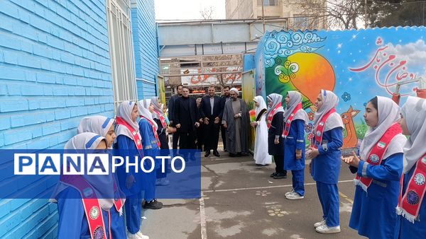 نماز مهمترین اولویت در مسائل تربیتی مدرسه