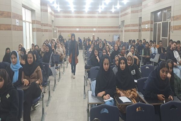 جلسه اول دوره آموزش جامع مقاله نویسی در حاجی آباد