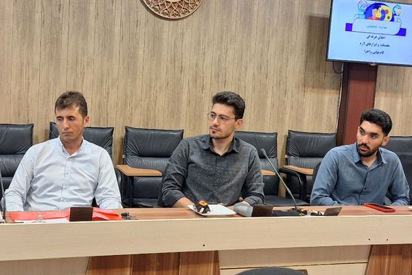 برگزاری کارگاه آموزشی و توانمندسازی مشاوران در بهارستان‌دو