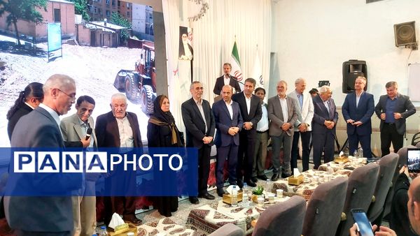 خشت گذاری ۵ پروژه‌ عمرانی منطقه ۵ آموزش و پرورش شهر تهران