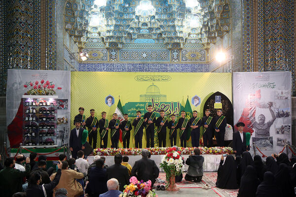 پویش «طلا ریزان» ایران همدل در حرم بانوی کرامت